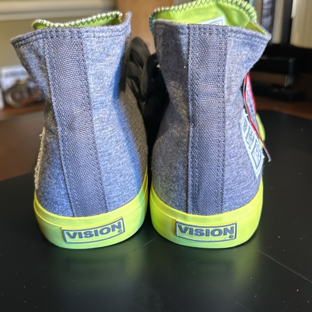 Vision “skateboard” sneakers size 9.5 - Picture 4 of 7
